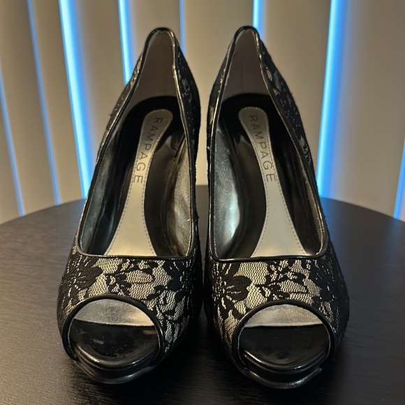 Rampage Pamela Lace Heels - Picture 3 of 6